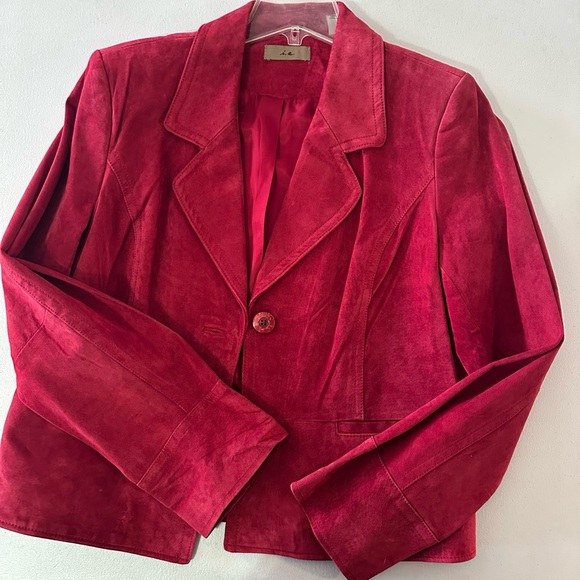 Red suede jacket - Picture 2 of 3